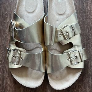 Gold Birkenstock-style slide / strap sandals from H&M